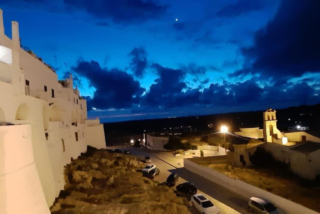 Che Vista!! Ostuni ,Sulle Bianche Mura Con Vista Mozzafiato Zewnętrze zdjęcie