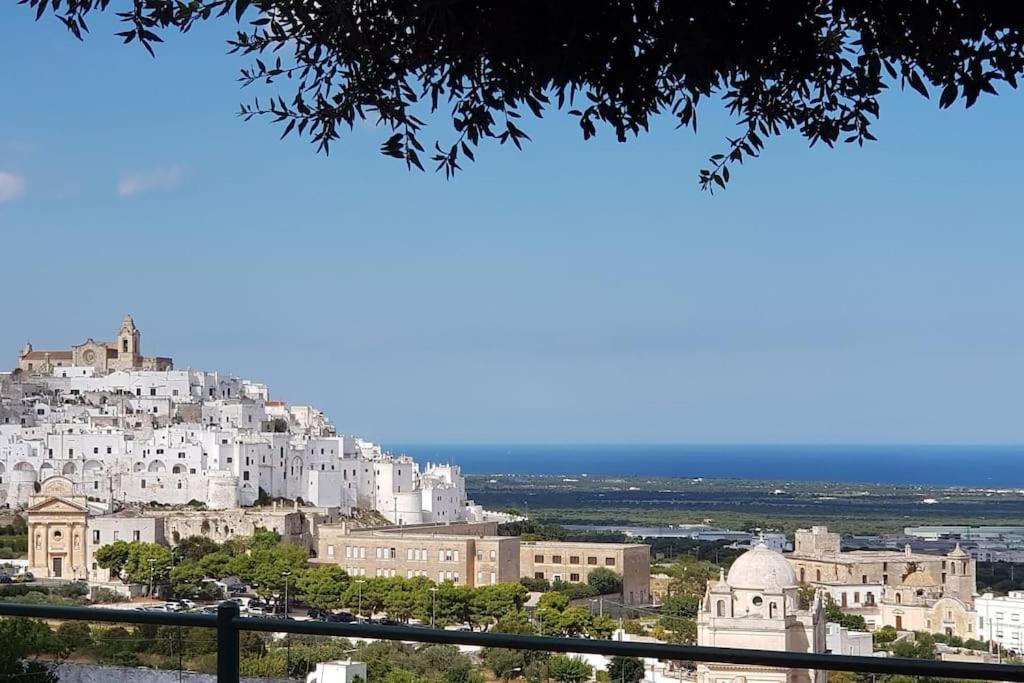 Che Vista!! Ostuni ,Sulle Bianche Mura Con Vista Mozzafiato Zewnętrze zdjęcie