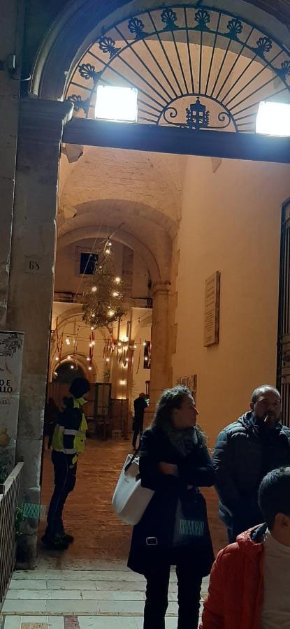 Che Vista!! Ostuni ,Sulle Bianche Mura Con Vista Mozzafiato Zewnętrze zdjęcie