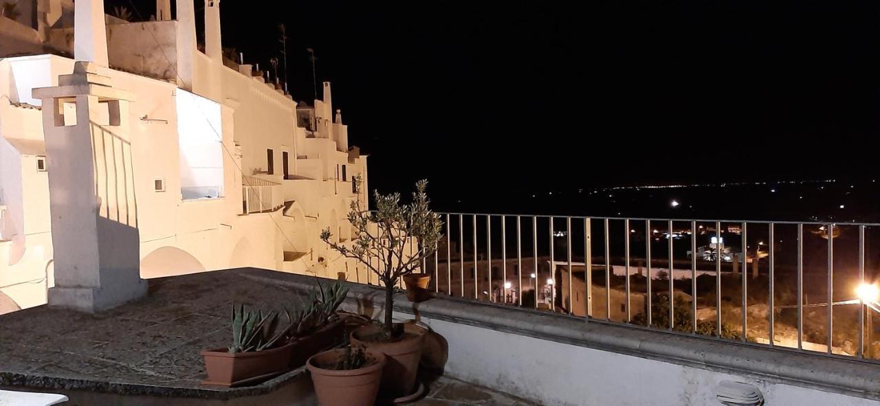 Che Vista!! Ostuni ,Sulle Bianche Mura Con Vista Mozzafiato Zewnętrze zdjęcie