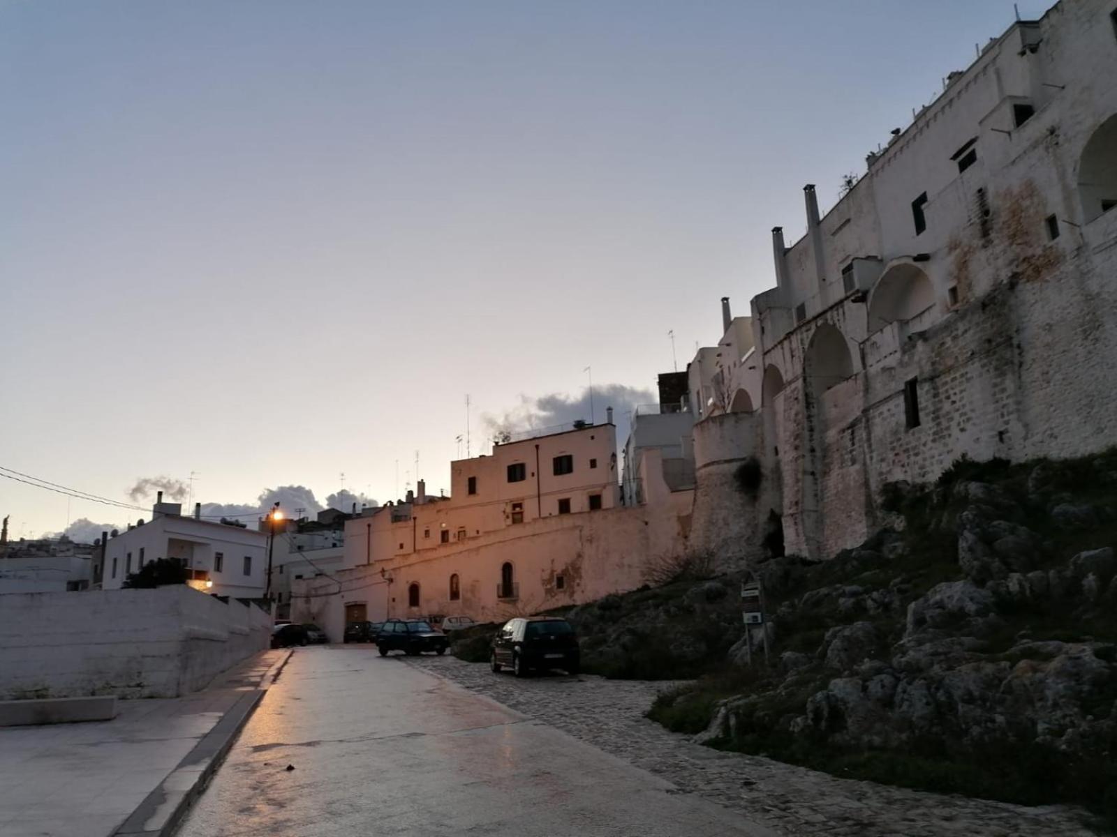 Che Vista!! Ostuni ,Sulle Bianche Mura Con Vista Mozzafiato Zewnętrze zdjęcie